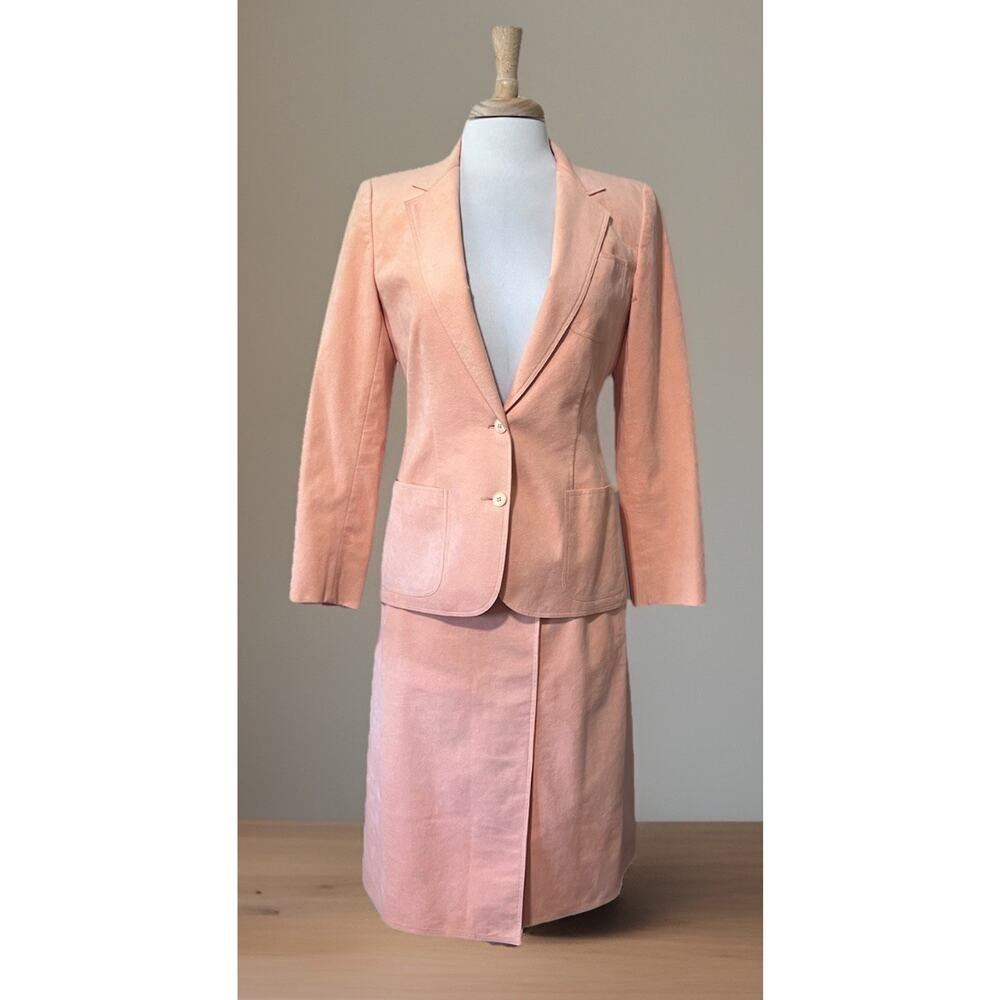 Vintage 70s Peachy Pink Ultra Suede Jacket Skirt Set by Don Sayres size 10